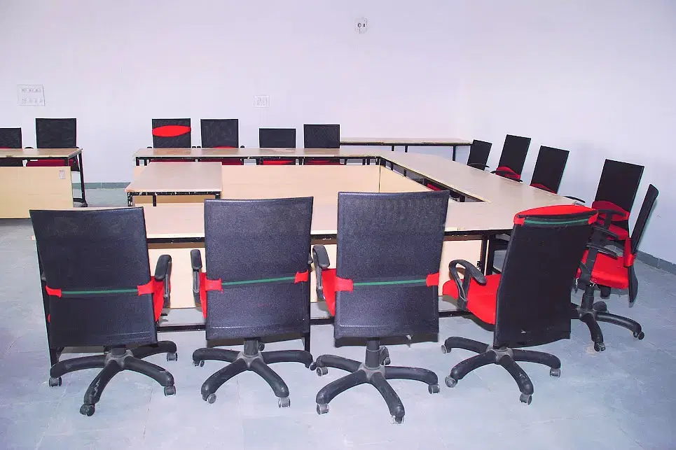 Vadodara Institute of Education and Research Infrastructure photo 2